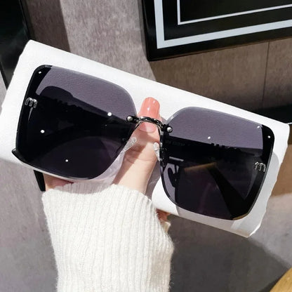 The Dollis Hill Square Frame Sunglasses