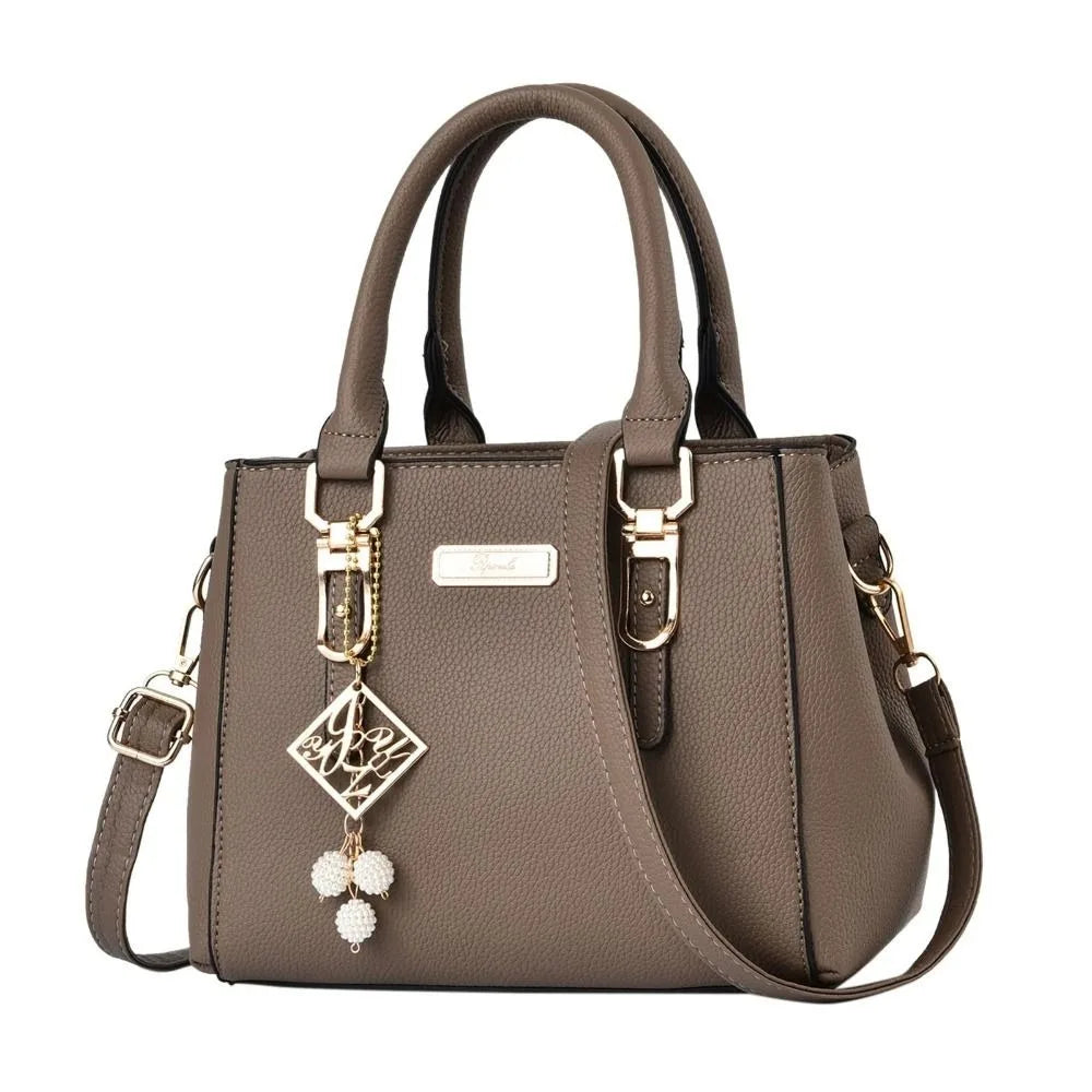 The Ealing Casual Leather Messenger Bag