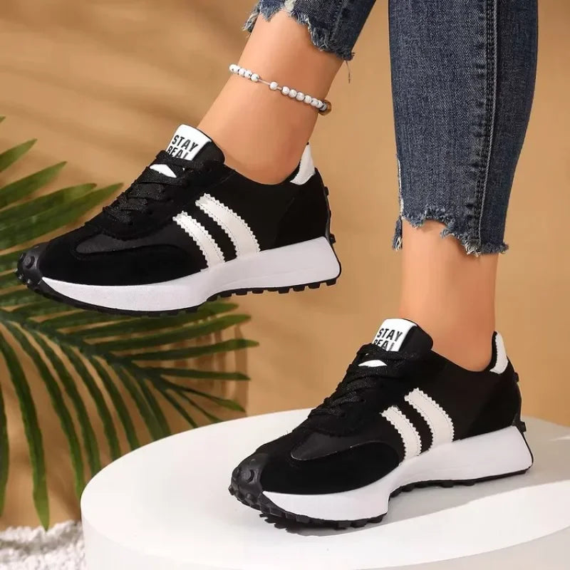 The Norwood Green Retro Running Trainers