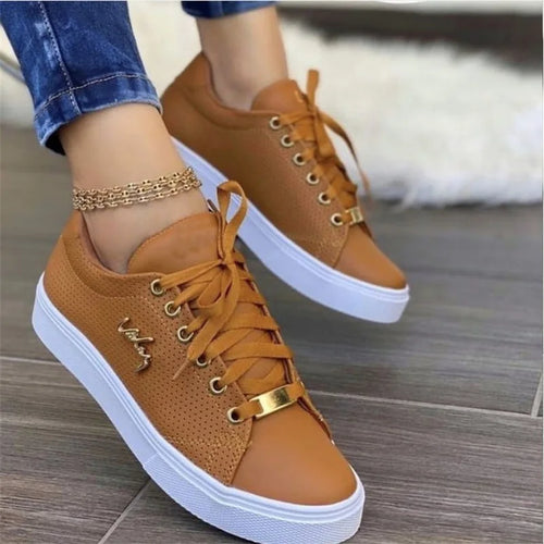The Gants Hill Breathable Plus-Size Trainers