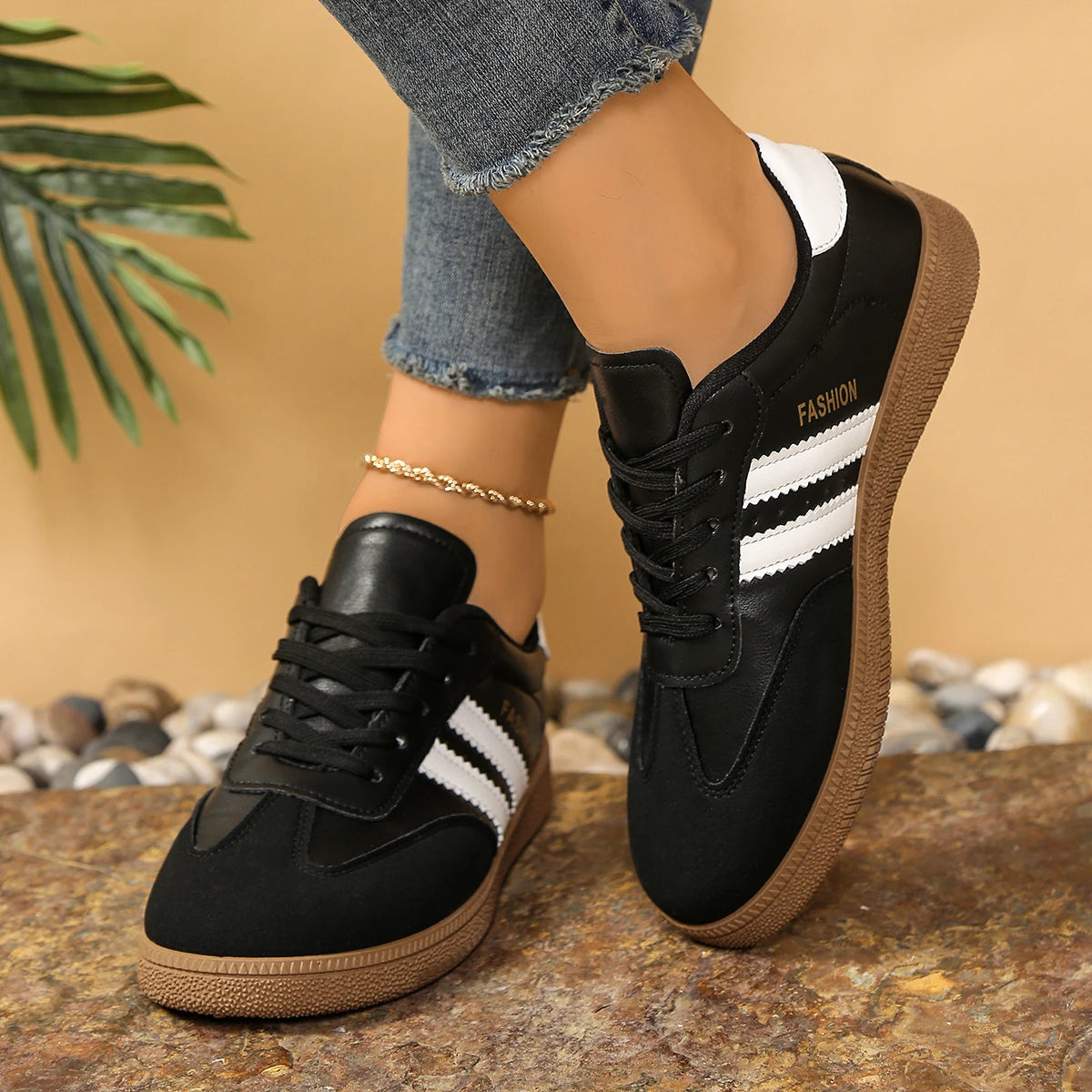 The Hammersmith Round-Toe Flat Trainers