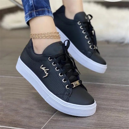 The Gants Hill Breathable Plus-Size Trainers