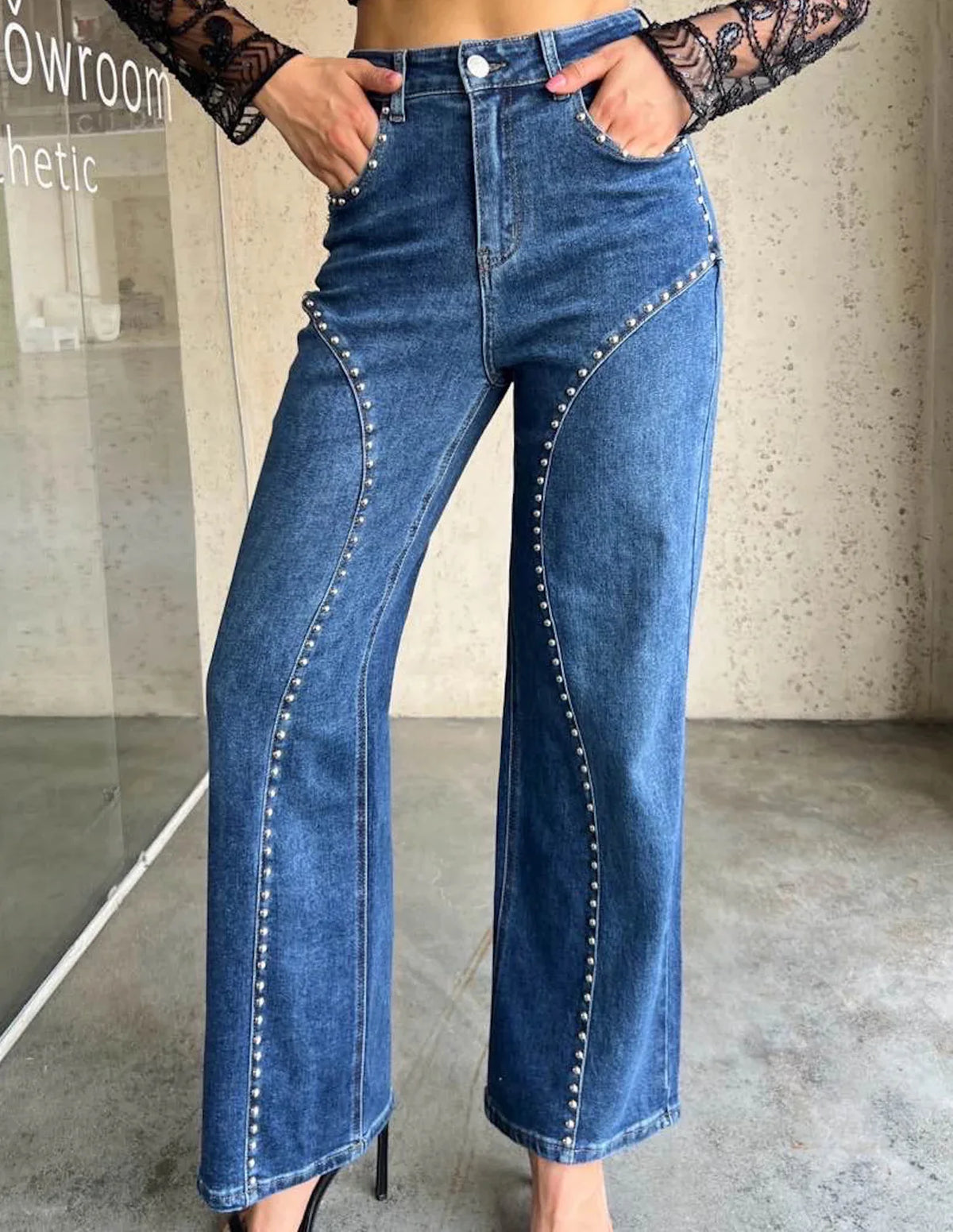 The Brentford Straight-Leg Vintage Jeans